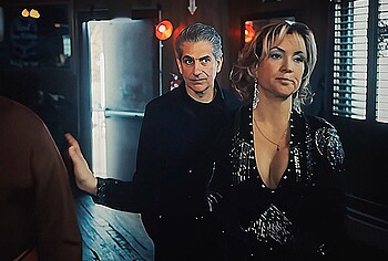 Kate Hudson nudes in Song Sung Blue