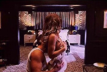 Sydney Sweeney nude sex in The Housemaid