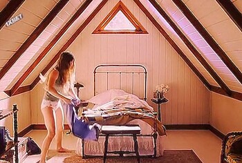 Sydney Sweeney nude sex in The Housemaid