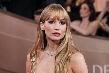 Jennifer Lawrence sexy at the Golden Globe Awards