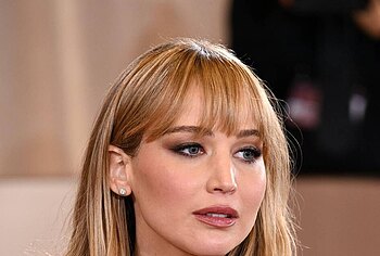 Jennifer Lawrence sexy at the Golden Globe Awards