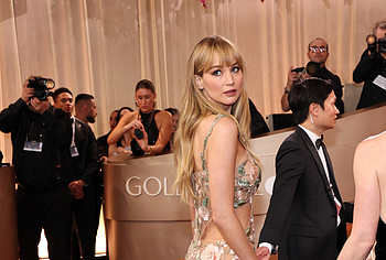 Jennifer Lawrence sexy at the Golden Globe Awards