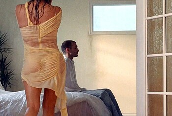 Hilary Duff Shows Her Ass Tits In Wet in Roommates