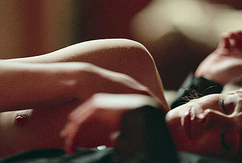 Frida Gustavsson Frontal Nude Scenes in Faithless