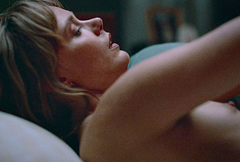 Frida Gustavsson Frontal Nude Scenes in Faithless