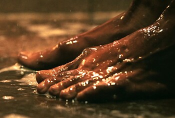 Karolina Wydra nude in Pluribus