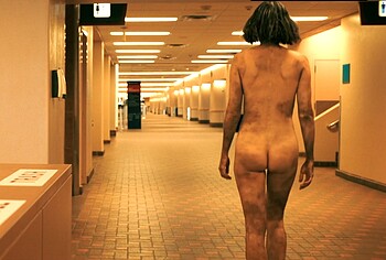 Karolina Wydra nude in Pluribus