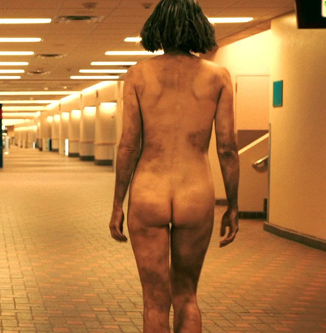 Karolina Wydra nude in Pluribus