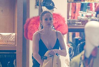 Jennifer Lopez Nipple Slip And Bare Breast Photos