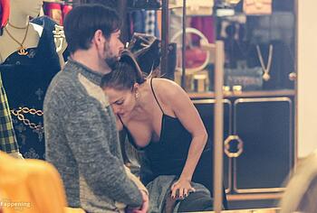 Jennifer Lopez Nipple Slip And Bare Breast Photos