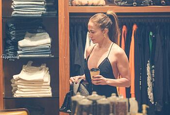 Jennifer Lopez Nipple Slip And Bare Breast Photos