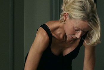 Gwyneth Paltrow Wild Sex Scenes in Marty Supreme