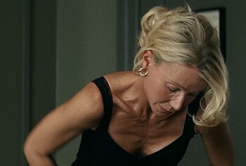 Gwyneth Paltrow Wild Sex Scenes in Marty Supreme