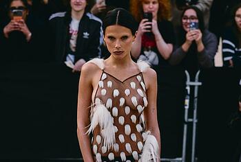 Valentina Zenere Shows Off Her Big Tits On Public