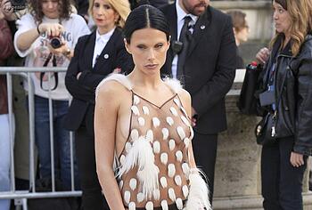 Valentina Zenere Shows Off Her Big Tits On Public