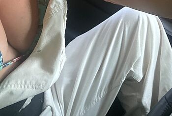 Kesha Nude And Wet Underwear Photos