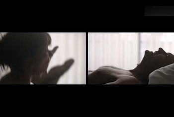 Linda Cardellini nude and sex scenes