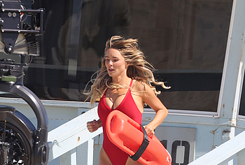 Hassie Harrison Exposed Tits Tight Bum During Baywatch Reboot