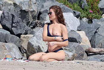 Kara Leona nude and bikini pics