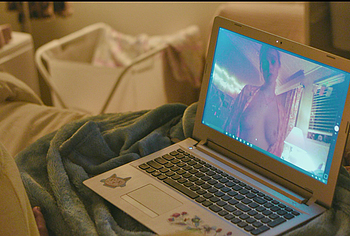 Elle Fanning Nude And Sex Scenes in Margos Got Money Troubles