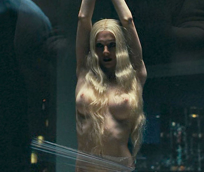 Sydney Sweeney and Hunter Schafer Nude Scenes in Euphoria