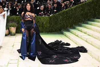 Odessa Azion Paparazzi Underboob Braless Photos