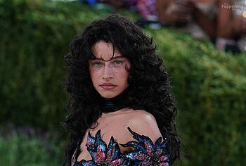 Odessa Azion Paparazzi Underboob Braless Photos
