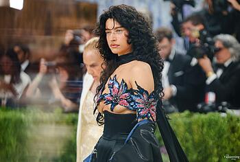 Odessa Azion Paparazzi Underboob Braless Photos