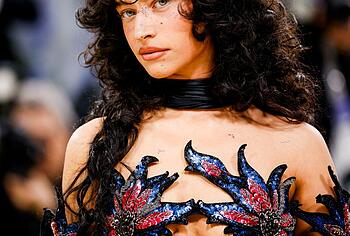 Odessa Azion Paparazzi Underboob Braless Photos