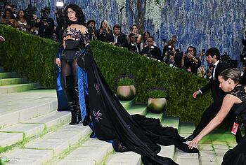 Odessa Azion Paparazzi Underboob Braless Photos