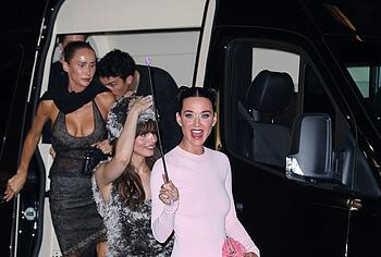Katy Perry Sexy And Ass Photos