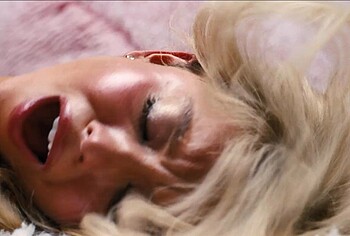 Sydney Sweeney nudeand naughty scenes in Euphoria