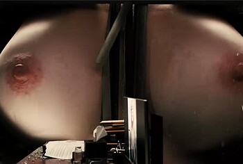 Sydney Sweeney naked