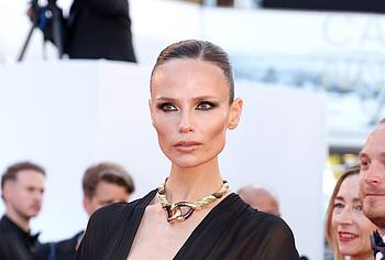 Natasha Poly Nude And Ass Upskirt Photos