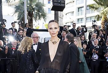 Natasha Poly Nude And Ass Upskirt Photos