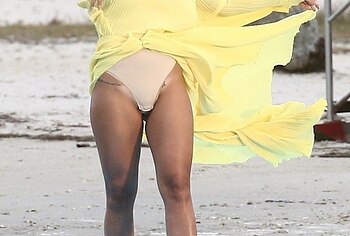 Rita Ora nude and cameltoe upskirt pics