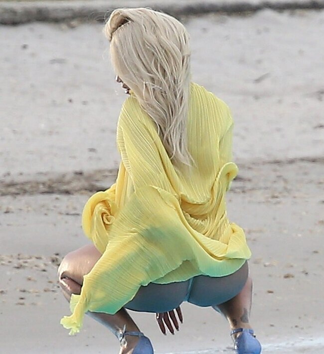 Rita Ora butt