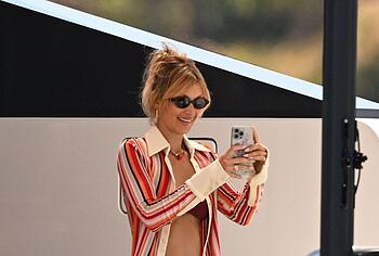 Bella Hadid Paparazzi Bikini Ass Photos