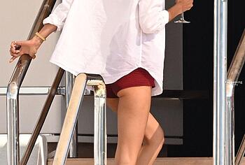 Bella Hadid Paparazzi Bikini Ass Photos