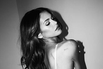 Kaia Gerber Side Boob And Lacy Lingerie Photos