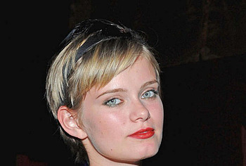 Sara Paxton Topless And See Through Photos