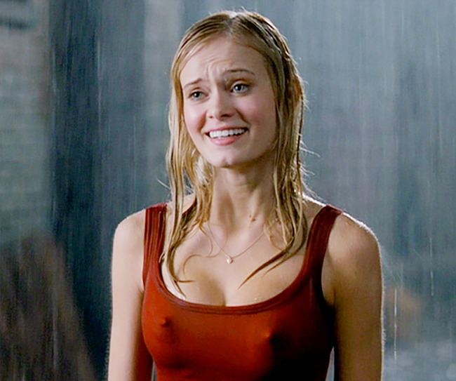 Sara Paxton nude