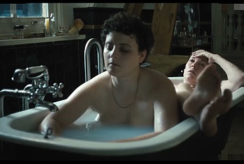 Aud Mason-Hyde and Olivia Colman Nude Lesbian Scenes in Jimpa