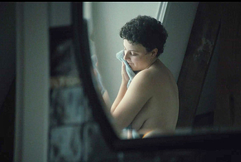 Aud Mason-Hyde and Olivia Colman Nude Lesbian Scenes in Jimpa