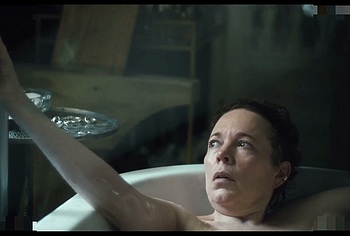 Aud Mason-Hyde and Olivia Colman Nude Lesbian Scenes in Jimpa