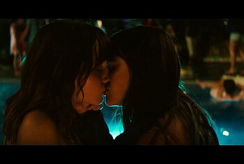 Lily Collias and Malia Pyles Lesbian Scenes in Cape Fear