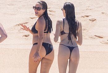 Olivia Culpo Pregnancy And Sexy Bikini Beach Pics