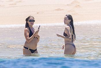 Olivia Culpo Pregnancy And Sexy Bikini Beach Pics