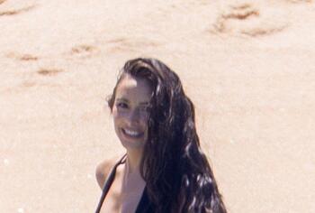 Olivia Culpo Pregnancy And Sexy Bikini Beach Pics