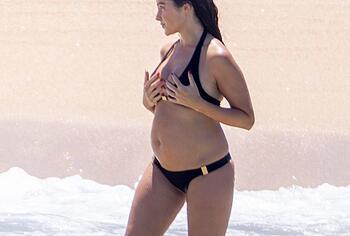 Olivia Culpo Pregnancy And Sexy Bikini Beach Pics